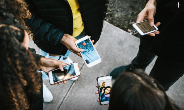 Geração Z - wifi | Essência | Comunicação Completa | Estratégias de Comunicação
