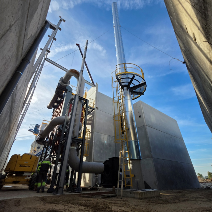 Caldeira de biomassa de alta eficiência para queima de pó de cortiça e resíduos florestais